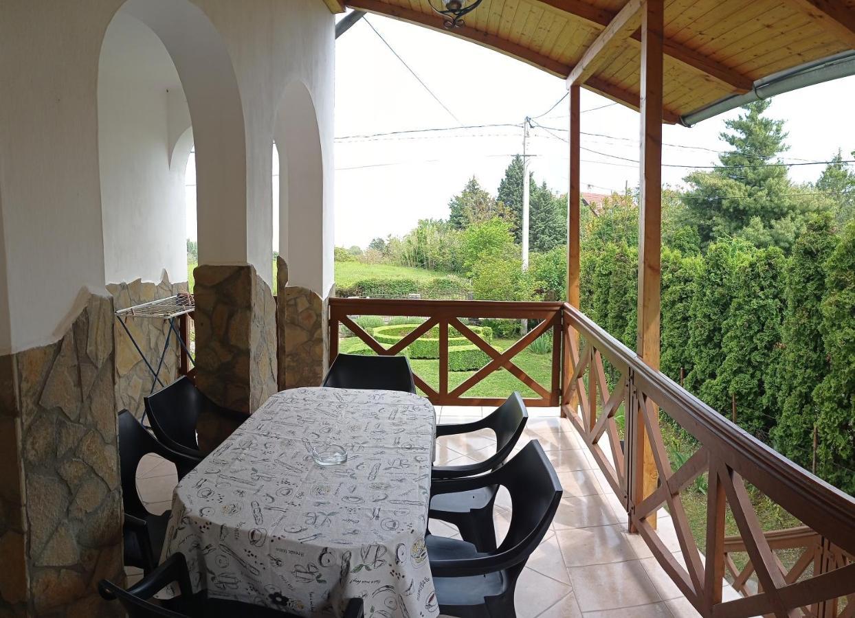 Apartament Kaman Nyaralo Badacsonytomaj Zewnętrze zdjęcie