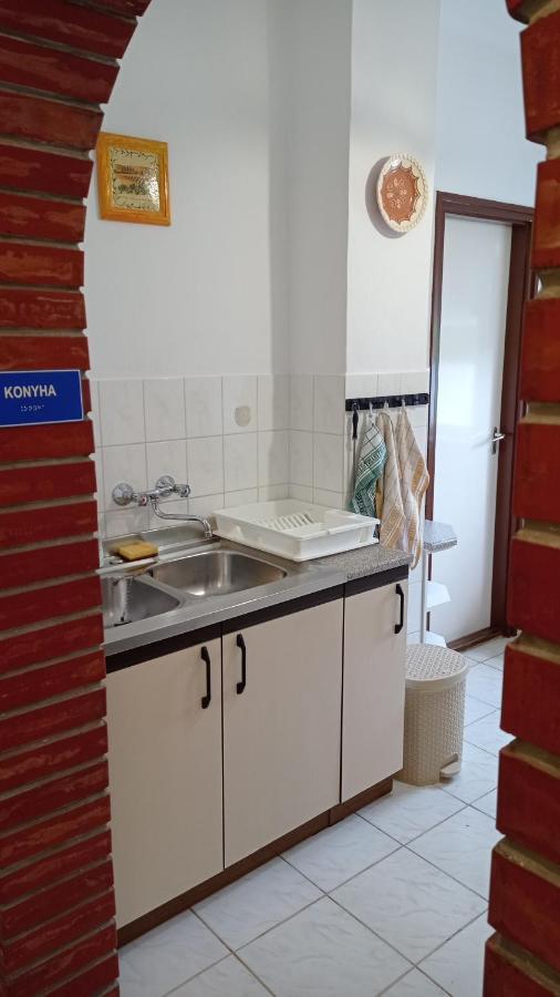 Apartament Kaman Nyaralo Badacsonytomaj Zewnętrze zdjęcie